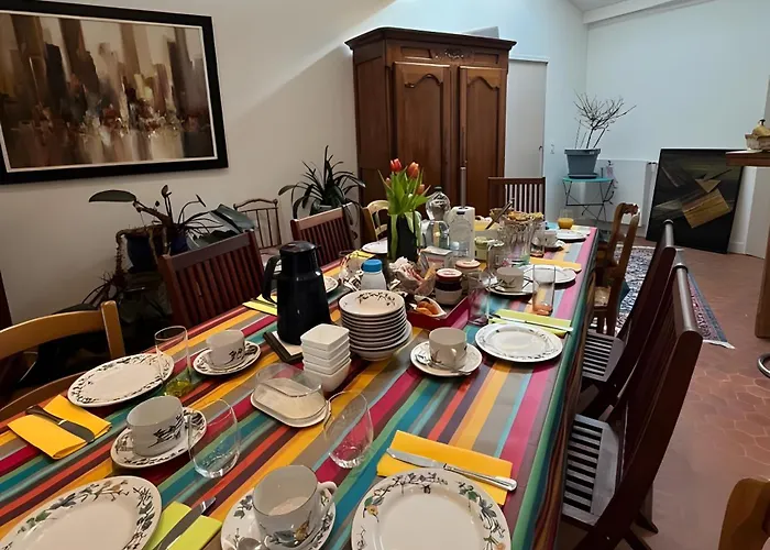 D'hôtes Sous Le Pin 3*