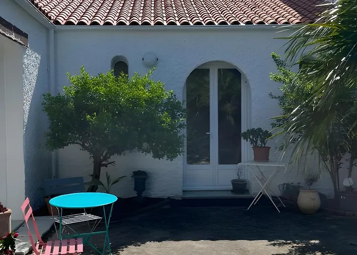 D'hôtes Sous Le Pin Couette-café