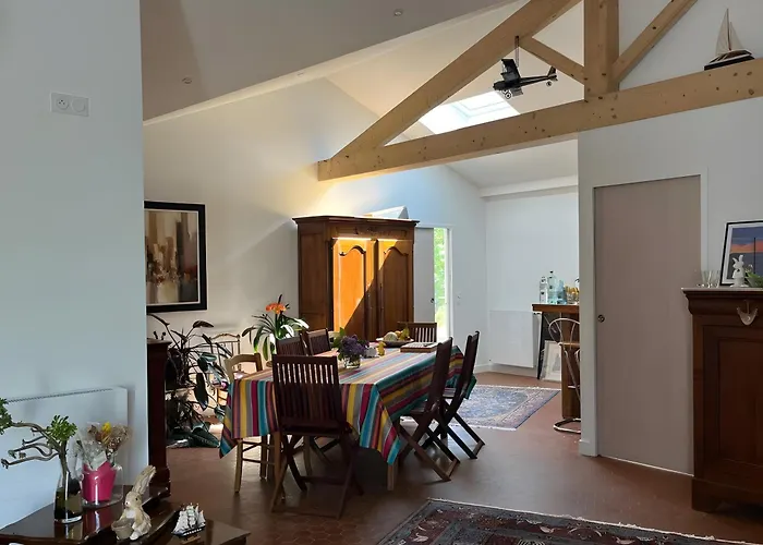 D'hôtes Sous Le Pin Couette-café Les Sables-dʼOlonne